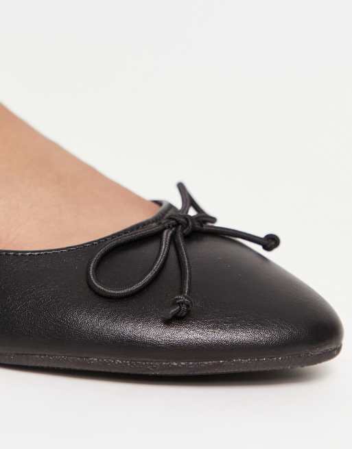 Truffle Collection easy ballet flats in black, 2 of 4