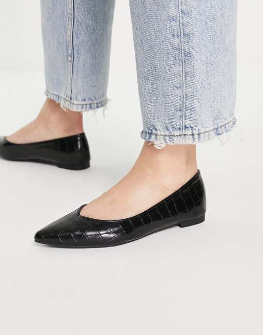 Truffle Collection – Easy – Flache Ballerinas mit spitzer Zehenpartie in Schwarz