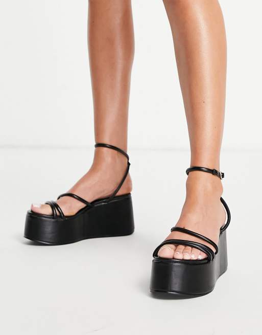 Truffle Collection - Ekstreme flatform-sandaler med hæl i sort