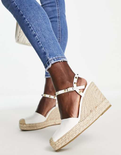Truffle Collection - Espadrilles à brides cloutées - Blanc, 2 de 4