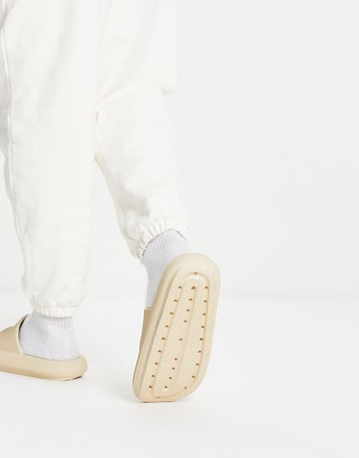 Truffle Collection extra chunky sliders in cream, 2 of 4