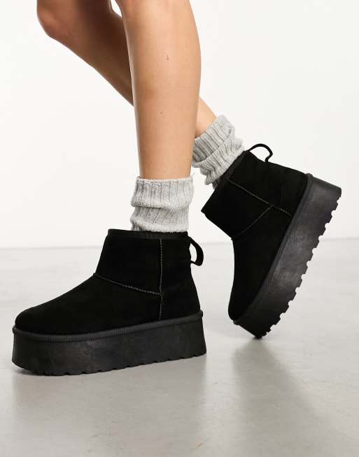 Adidas fur best sale trim boots