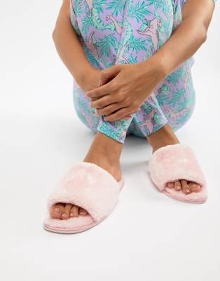 childrens white spa slippers