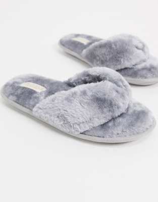 faux fur thong slippers