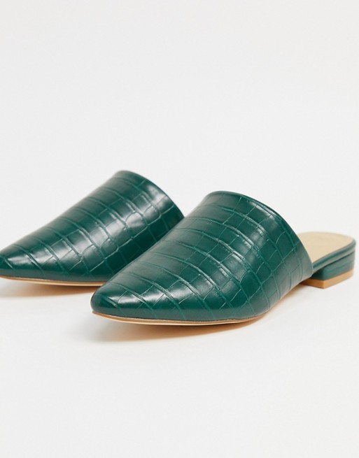 Truffle Collection flat mules in gren croc