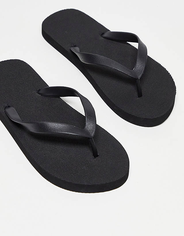 Truffle Collection - flip flops in black