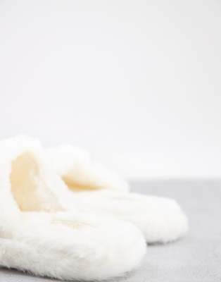 white fluffy open toe slippers