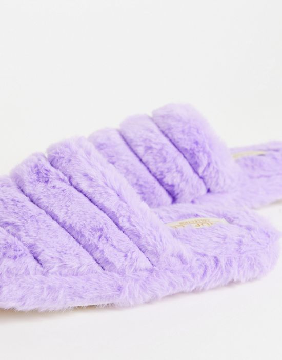 https://images.asos-media.com/products/truffle-collection-fluffy-open-toe-slippers-in-lilac/24157963-2?$n_550w$&wid=550&fit=constrain