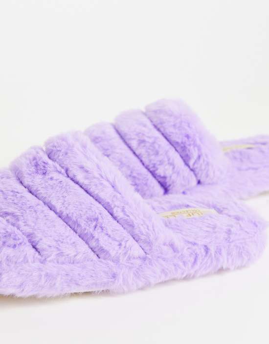 https://images.asos-media.com/products/truffle-collection-fluffy-open-toe-slippers-in-lilac/24157963-2?$n_550w$&wid=550&fit=constrain
