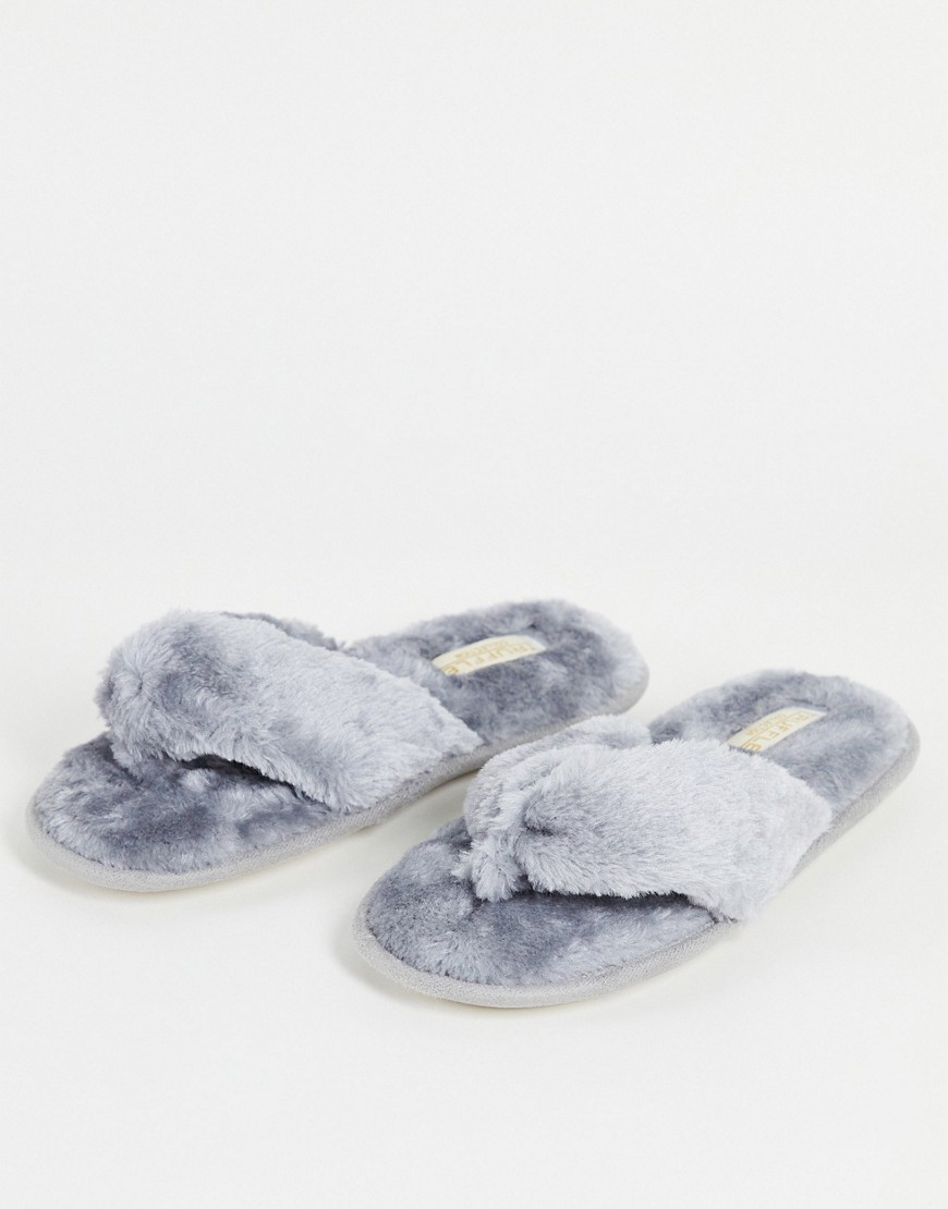 Truffle Collection fluffy toe post slippers in gray-White