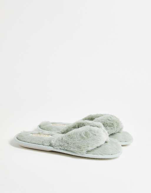 Truffle Collection fluffy toe post slippers in gray
