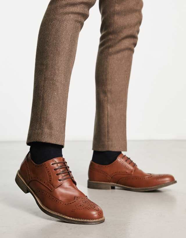 Truffle Collection - formal lace up brogues in tan