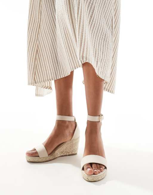 Truffle Collection jute wedge heeled espadrilles in beige ASOS