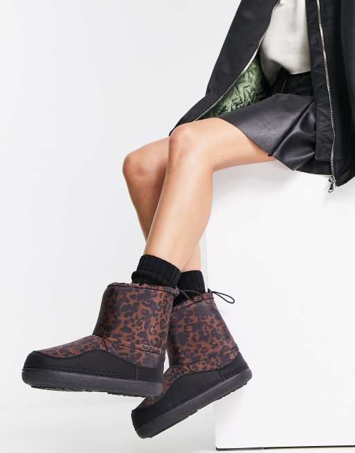 Truffle Collection – Kurze, wattierte Schneestiefel mit Leopardenmuster, 4 von 4