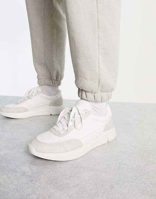 Truffle Collection minimal runner trainers in white/grey | ASOS
