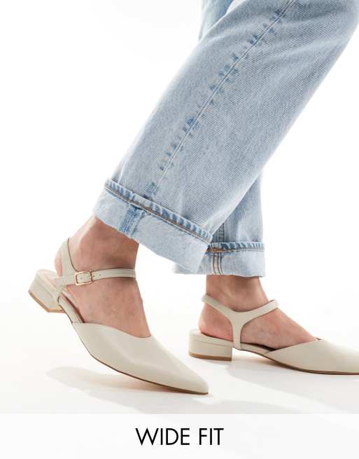 Truffle Collection - Mules pointues à talon pointure large - Beige