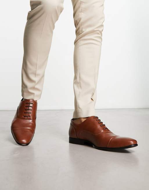 Truffle Collection – Oxford-Schnürschuhe in Hellbraun