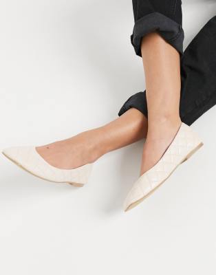 cream flats