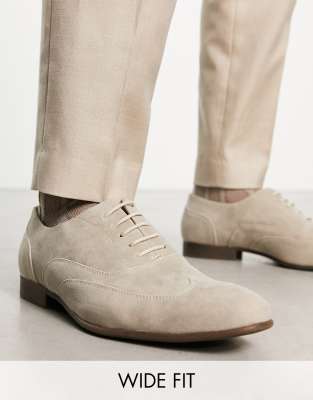 Truffle Collection - Pointure large - Chaussures Oxford à lacets en imitation daim - Sable