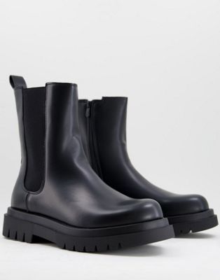 Truffle Collection pull on chunky calf chelsea boots in black  faux leather