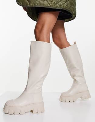 chunky knee