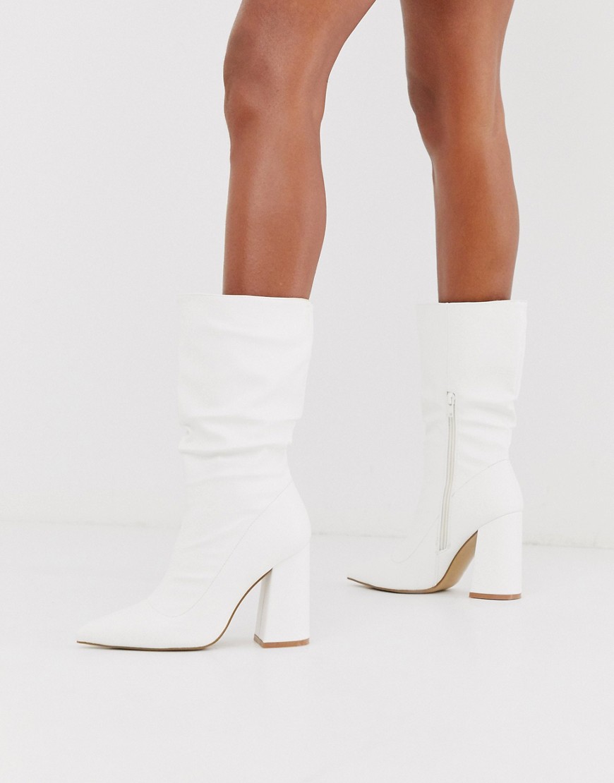 Truffle Collection - Ruimvallende kniehoge laarzen met blokhak in wit