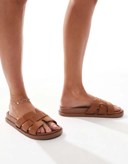 Truffle Collection - Sandalen met drie bandjes en voetbed in lichtbruin