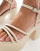 Thumbnail 4 van 4