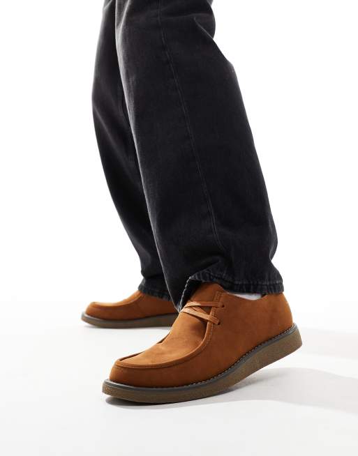 Truffle Collection - Scarpe stringate con punta con impunture in camoscio color cuoio