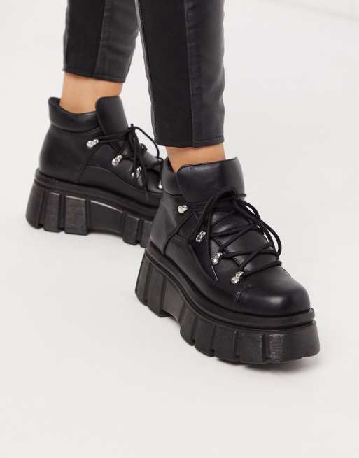 Truffle Collection – Schwarze Stiefel mit robuster Sohle