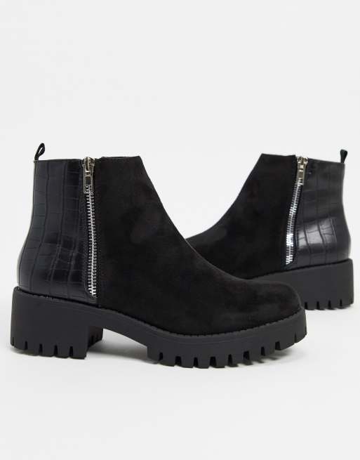 truffle collection chunky lace up boots in black