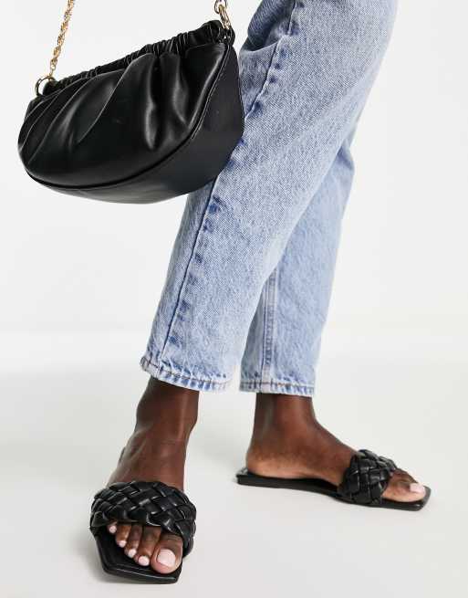 Truffle Collection - Sliders basse intrecciate con punta squadrata nere