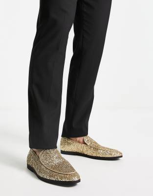 mens gold loafers with spikes