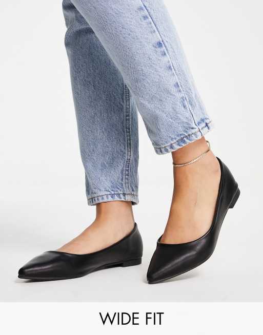 Truffle Collection – Spitze flache Ballerinas in Schwarz, weite Passform