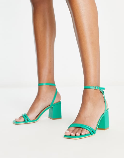 Truffle collection barely sale there sandal