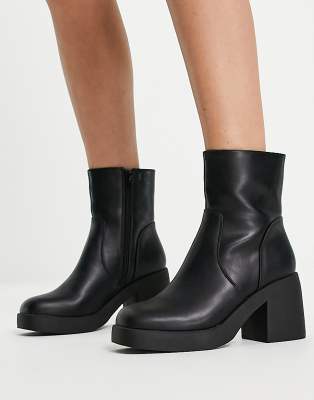 Truffle Collection Truffle Collection square toe heeled ankle boots in black