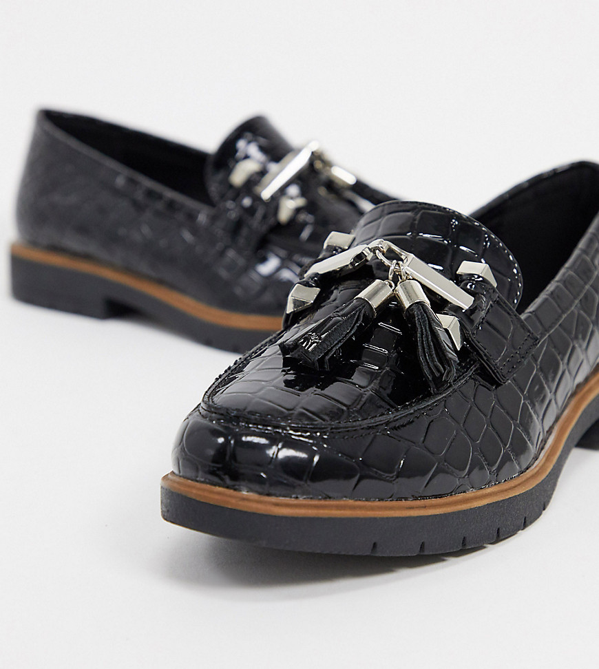 Truffle Collection – Svarta krokodilskinnsmönstrade platta loafers med bred passform och metallkant