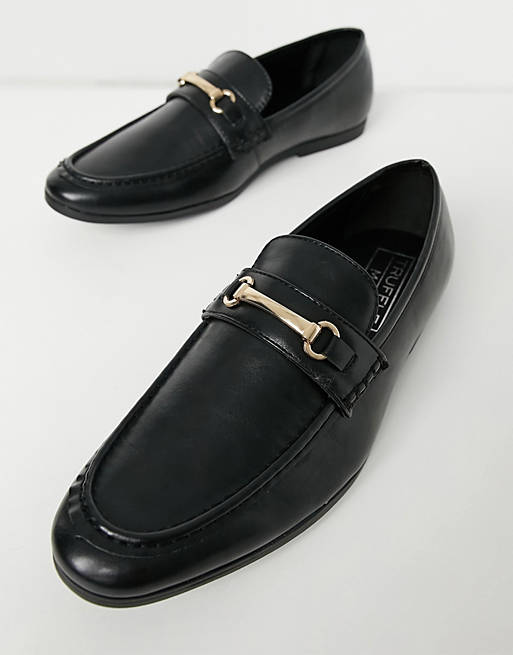 Truffle Collection – Svarta loafers med tränsbett