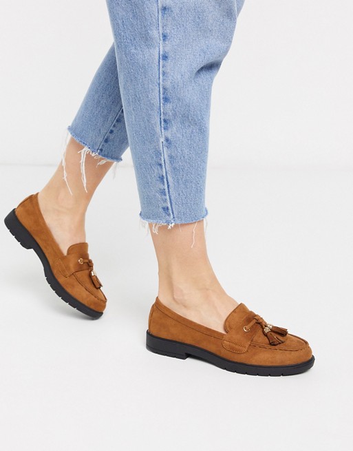 Truffle Collection tassel loafers in tan