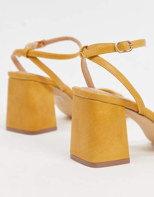 Sandalias ocre outlet