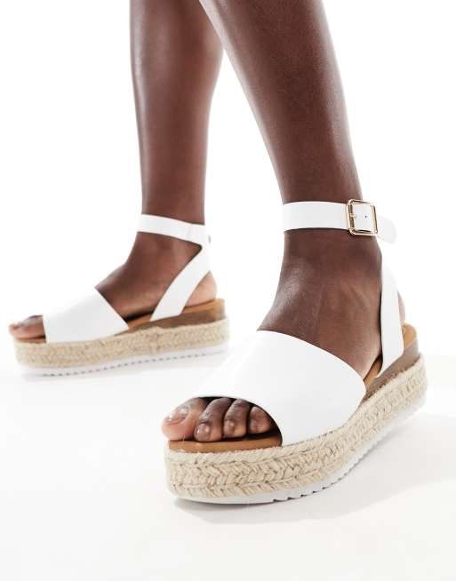 Truffle Collection – Vita espadrillos med flatform-sula