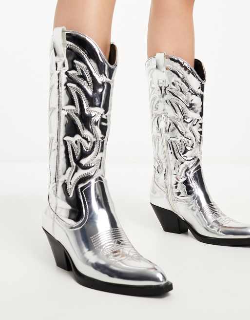 Silver cowboy best sale boots womens