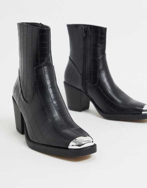 vagabond stina lace up mid heeled ankle boot in black