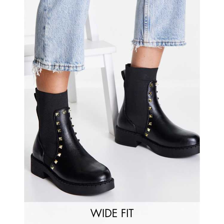 Black stud chelsea orders boots