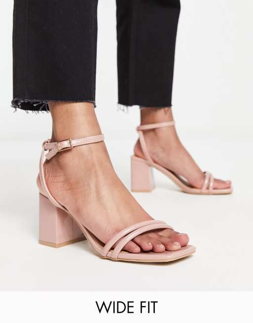 Truffle Collection Wide Fit - Beige 'barely there'-sandaler med firkantet tå og blokhæl