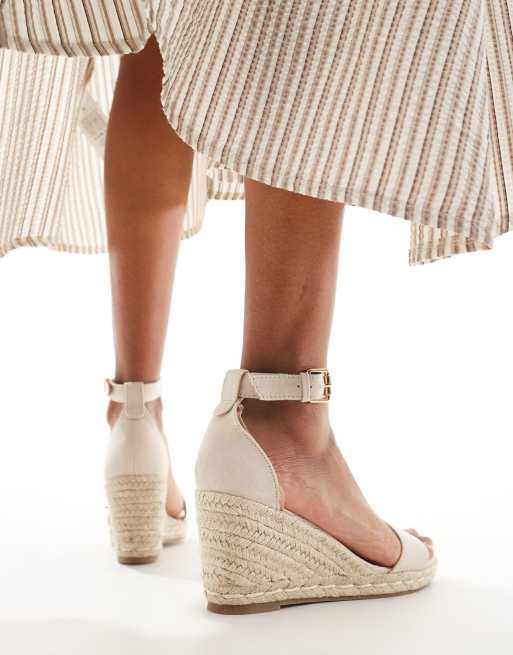 Truffle Collection Wide Fit – Beżowe espadryle na jutowej koturnie, 3 z 4