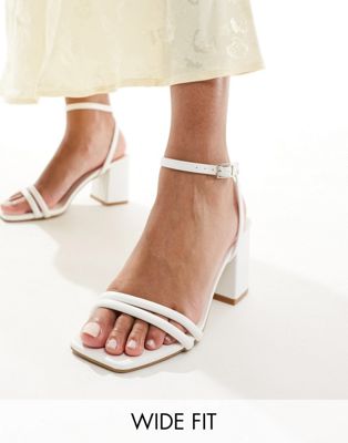 wide fit block heel sandals in white