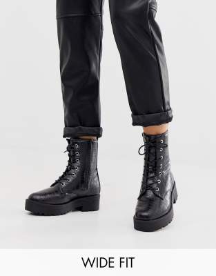 truffle collection chunky lace up boots in black