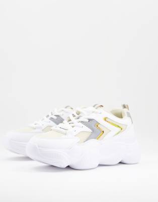 chunky white runners