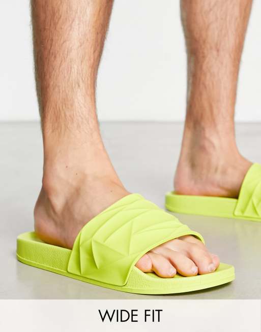 Adilette fluo outlet